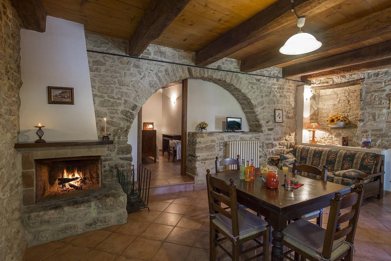 Expert Chimney and Fireplace Services in Boca Raton, Florida